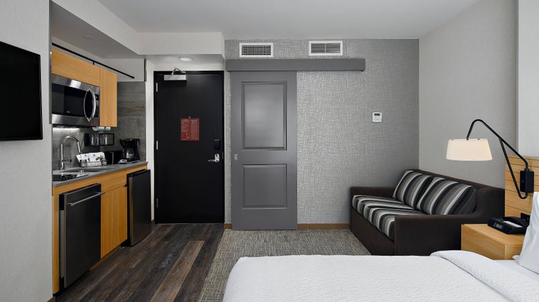<b>TownePlace Suites Manhattan/Times Square Suite</b>. Images powered by <a href="https://www.leonardoworldwide.com/" title="Leonardo Worldwide" target="_blank">Leonardo</a>.