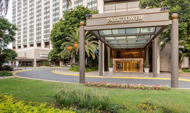 Park Tower, a Luxury Collection Hotel Exterior