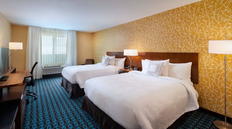 Fairfield Inn & Suites Houston Richmond Room