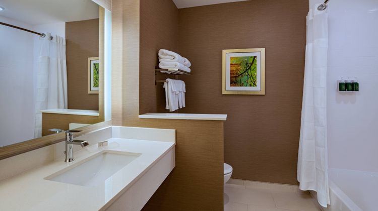 Fairfield Inn & Suites Houston Richmond Room