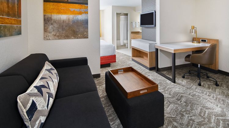 SpringHill Suites by Marriott Hobby Arpt Suite
