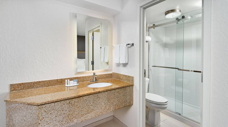 <b>SpringHill Suites by Marriott Hobby Arpt Room</b>. Images powered by <a href="https://www.leonardoworldwide.com/" title="Leonardo Worldwide" target="_blank">Leonardo</a>.