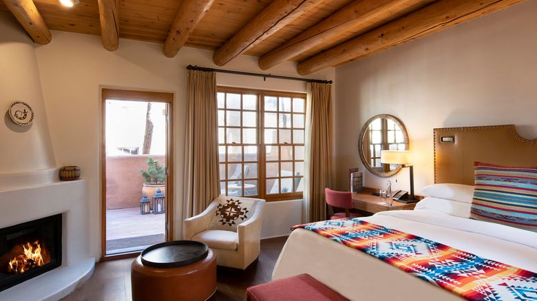 <b>Rosewood Inn of the Anasazi Suite</b>. Images powered by <a href="https://www.leonardoworldwide.com/" title="Leonardo Worldwide" target="_blank">Leonardo</a>.