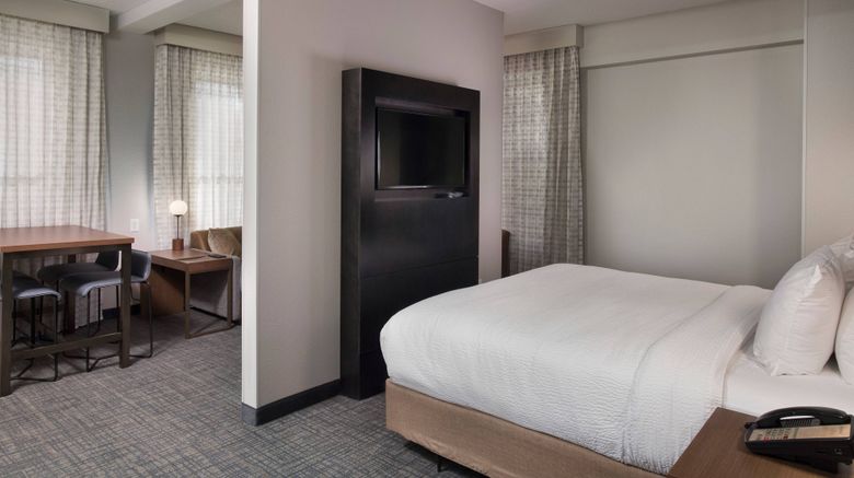<b>Residence Inn Memphis Downtown Suite</b>. Images powered by <a href="https://www.leonardoworldwide.com/" title="Leonardo Worldwide" target="_blank">Leonardo</a>.