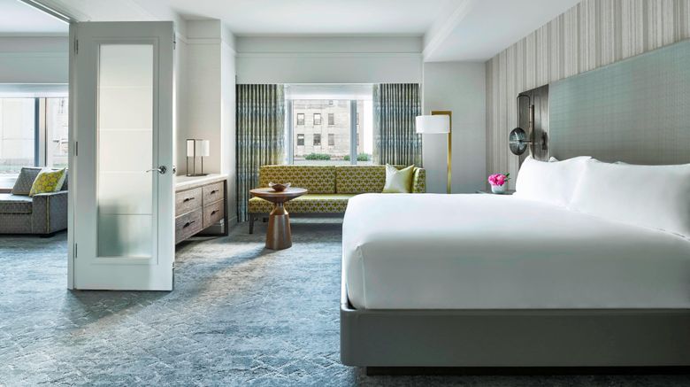 <b>The Ritz-Carlton, Boston Suite</b>. Images powered by <a href="https://www.leonardoworldwide.com/" title="Leonardo Worldwide" target="_blank">Leonardo</a>.