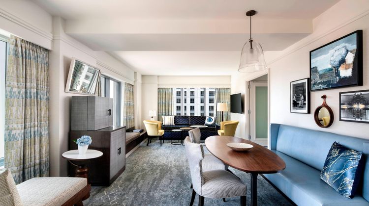 The Ritz-Carlton, Boston Suite