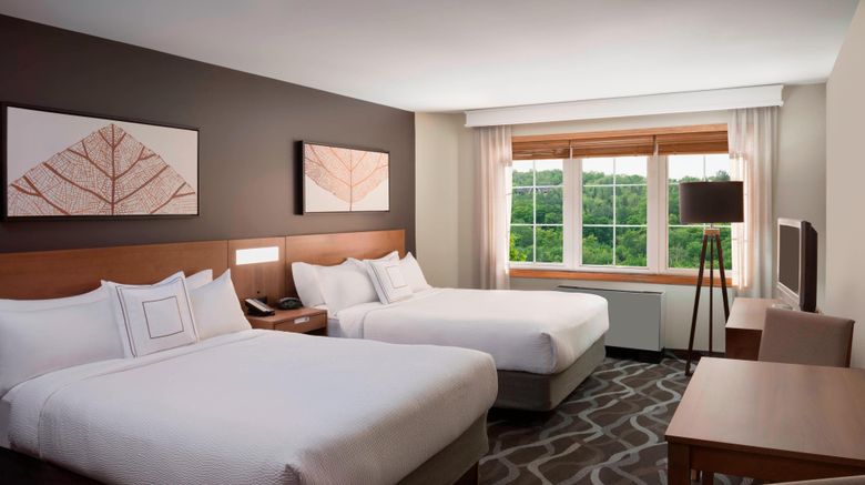 <b>Residences Mont-Tremblant Suite</b>. Images powered by <a href="https://www.leonardoworldwide.com/" title="Leonardo Worldwide" target="_blank">Leonardo</a>.