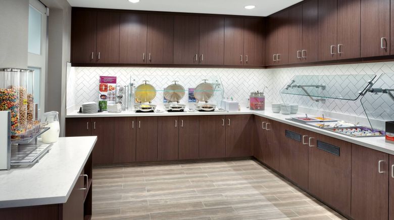 <b>Residence Inn by Marriott Phoenix West Restaurant</b>. Images powered by <a href="https://www.leonardoworldwide.com/" title="Leonardo Worldwide" target="_blank">Leonardo</a>.