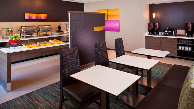 <b>Residence Inn Baton Rouge Siegen Lane Restaurant</b>. Images powered by <a href="https://www.leonardoworldwide.com/" title="Leonardo Worldwide" target="_blank">Leonardo</a>.