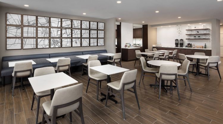 Residence Inn Long Island Garden City Restaurant