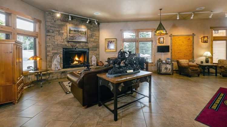 Flying Saddle Resort Lobby