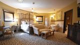 The Detroit Club Suite