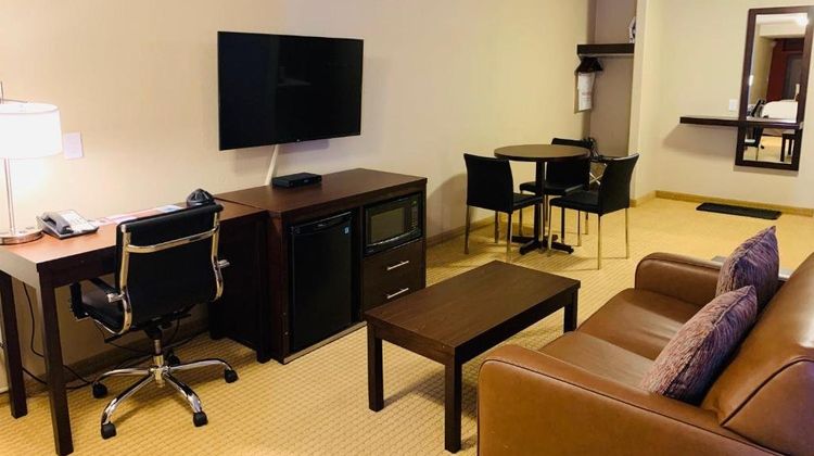 The Kanata Inns Invermere Room