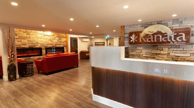 The Kanata Inns Invermere Lobby
