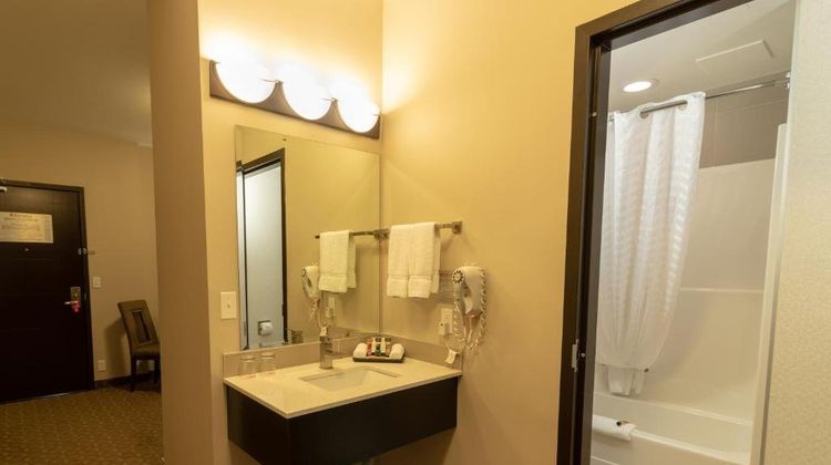 The Kanata Inns by BCMInns Whitecourt Room