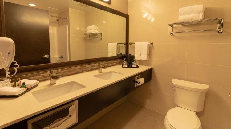 The Kanata Inns by BCMInns Whitecourt Room