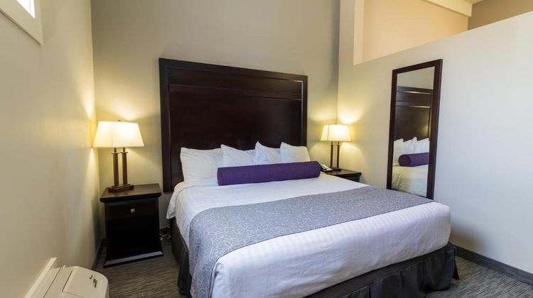 The Kanata by BCMInns Blairmore Room