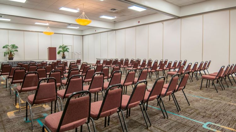 Four Points by Sheraton Alexandria Meeting