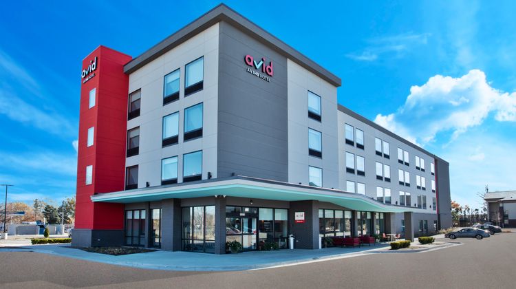 avid hotel Warren Exterior