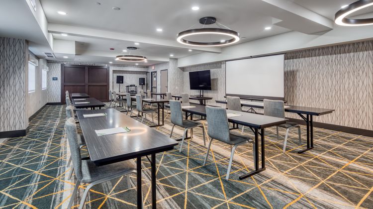 Holiday Inn Kansas City Downtown Meeting