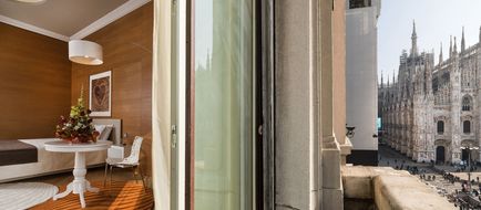 The Glamore Milano Duomo Exterior