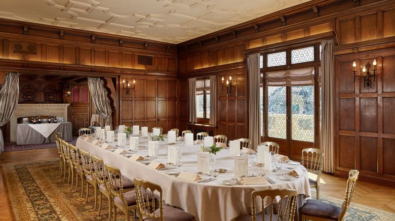 <b>Raphael Hotel Paris Meeting</b>. Images powered by <a href=https://www.travelagewest.com/Hotels/Paris/