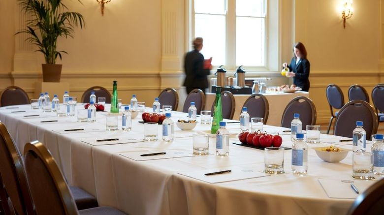 <b>The Angel Hotel Meeting</b>. Images powered by <a href="https://www.leonardoworldwide.com/" title="Leonardo Worldwide" target="_blank">Leonardo</a>.
