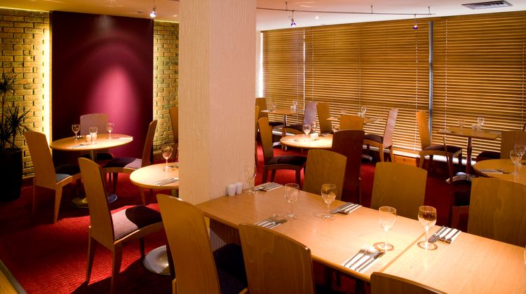 Premier Inn London Kew Restaurant