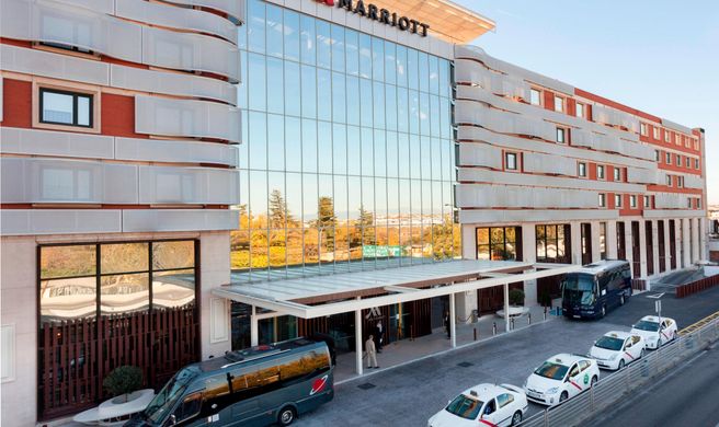 Marriott Auditorium Hotel & Conf Center Exterior