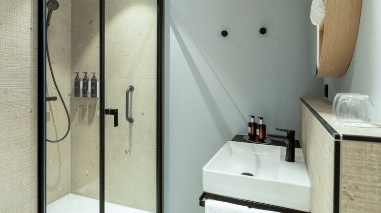 <b>Residence Inn The Hague Room</b>. Images powered by <a href="https://www.leonardoworldwide.com/" title="Leonardo Worldwide" target="_blank">Leonardo</a>.