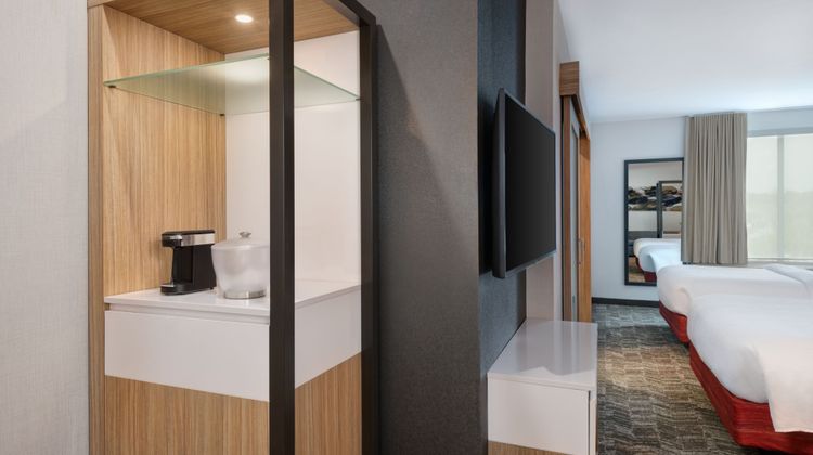 SpringHill Stes Weatherford Willow Park Suite