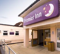 Premier Inn Bracknell (Twin Bridges) Exterior