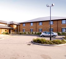 Premier Inn Bracknell Central Exterior