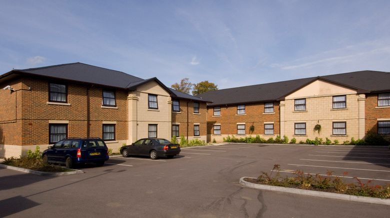 <b>Premier Inn Bracknell Central Exterior</b>. Images powered by <a href="https://www.leonardoworldwide.com/" title="Leonardo Worldwide" target="_blank">Leonardo</a>.