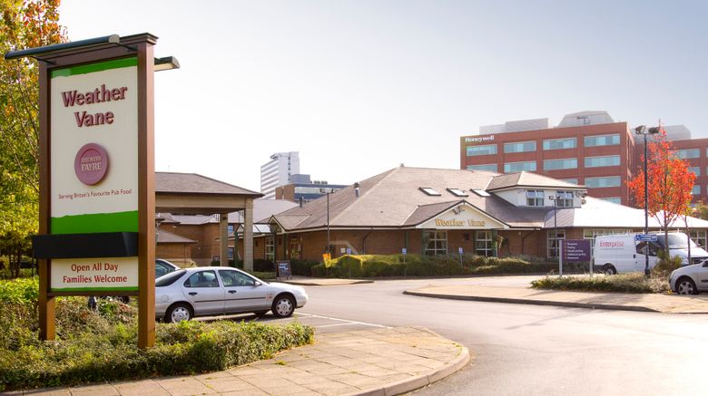 <b>Premier Inn Bracknell Central Exterior</b>. Images powered by <a href="https://www.leonardoworldwide.com/" title="Leonardo Worldwide" target="_blank">Leonardo</a>.