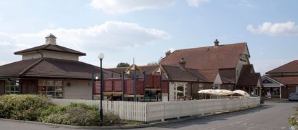 Premier Inn Braintree (A120) Exterior
