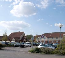 Premier Inn Braintree (A120) Exterior
