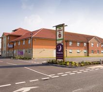 Premier Inn Bridgwater Exterior