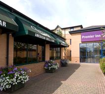 Premier Inn Bristol Filton Exterior