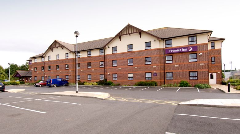 <b>Premier Inn Bromsgrove Central Exterior</b>. Images powered by <a href="https://www.leonardoworldwide.com/" title="Leonardo Worldwide" target="_blank">Leonardo</a>.