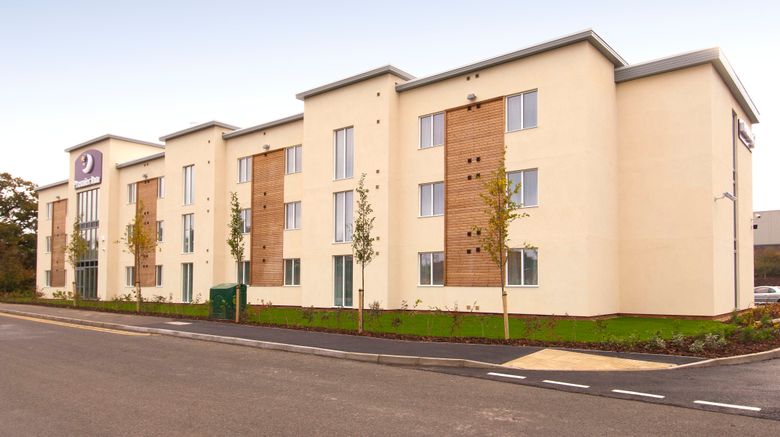 <b>Premier Inn Burgess Hill Exterior</b>. Images powered by <a href="https://www.leonardoworldwide.com/" title="Leonardo Worldwide" target="_blank">Leonardo</a>.