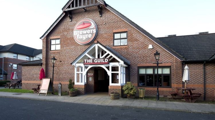 Premier Inn Bromsgrove Central Exterior