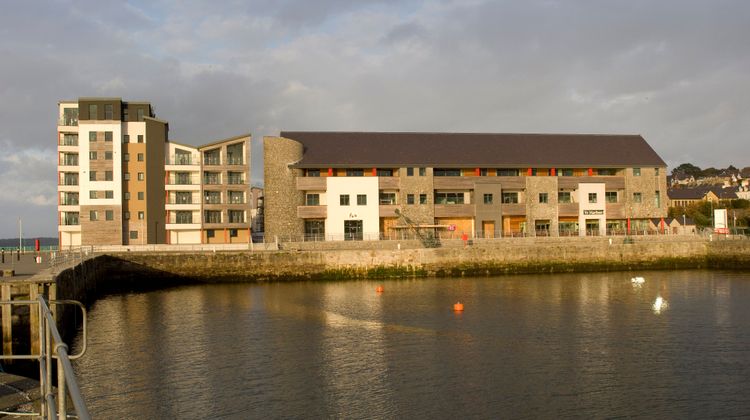 Premier Inn Caernarfon Exterior