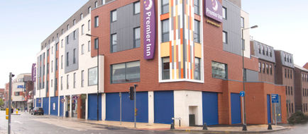 Premier Inn Camberley Exterior