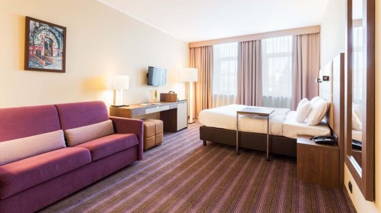 <b>Hotel DeSilva Premium Poznan Room</b>. Images powered by <a href="https://www.leonardoworldwide.com/" title="Leonardo Worldwide" target="_blank">Leonardo</a>.