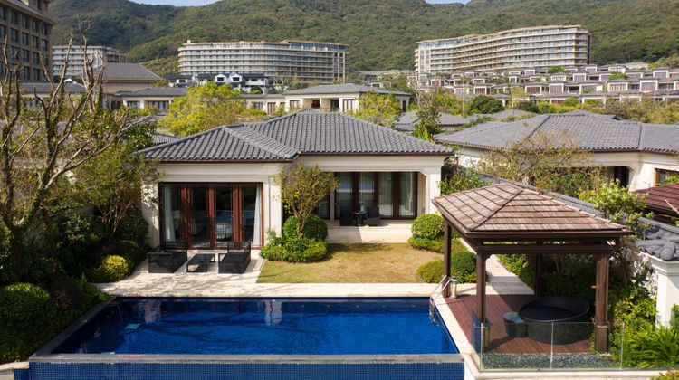 The Westin Zhujiajian Resort, Zhoushan Beach