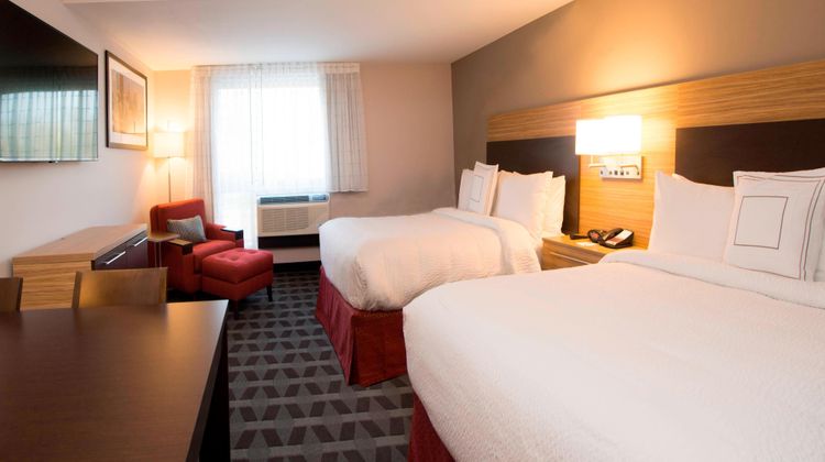 TownePlace Suites Cranberry Township Suite
