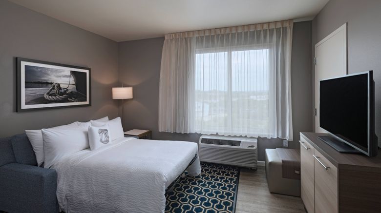 <b>TownePlace Suites San Diego Airport Suite</b>. Images powered by <a href="https://www.leonardoworldwide.com/" title="Leonardo Worldwide" target="_blank">Leonardo</a>.
