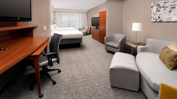 Courtyard Lufkin Suite