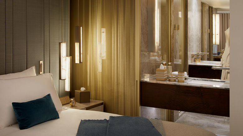 <b>Mandarin Oriental Mayfair, London Room</b>. Images powered by <a href="https://www.leonardoworldwide.com/" title="Leonardo Worldwide" target="_blank">Leonardo</a>.